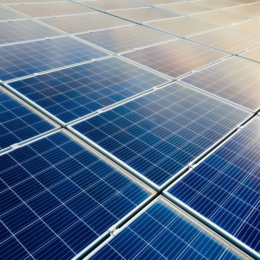 Proyecto de Instalación Fotovoltaica de Autoconsumo 325kw en Cubierta de Nave Industrial